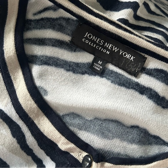 JONES NEW YORK Black White Animal Zebra Print Button Up Cardigan Size Medium - Picture 5 of 10